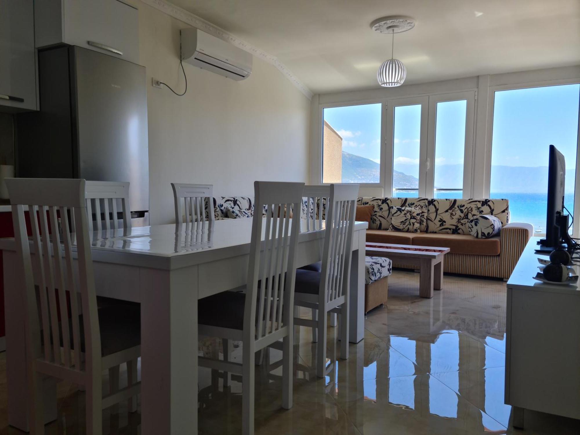 Panoramic Apartment Влёра Экстерьер фото